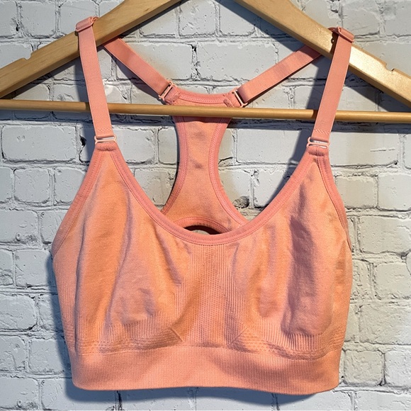 La Vie En Rose Sports bra - Picture 1 of 8